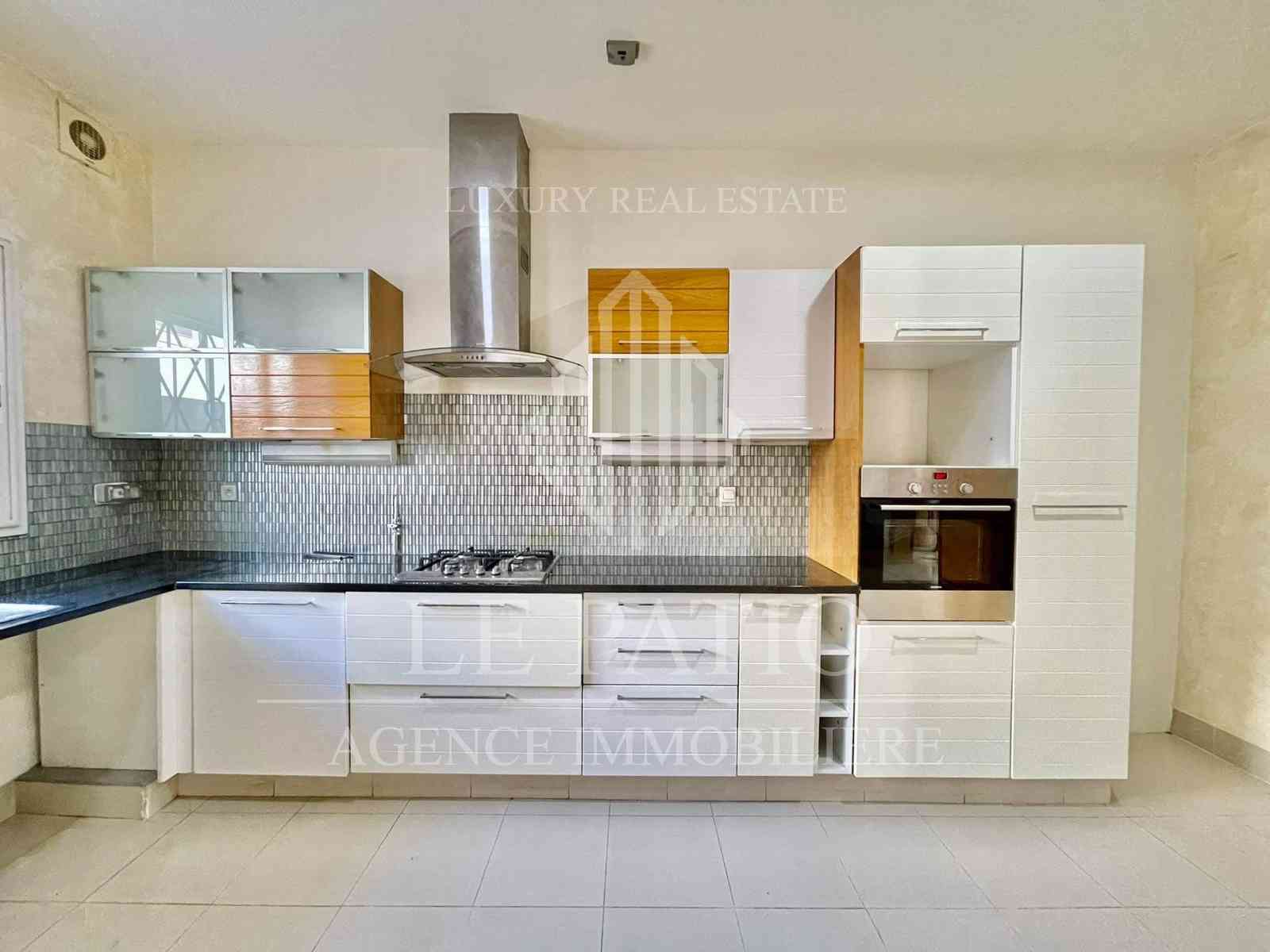 Villa a la marsa lp