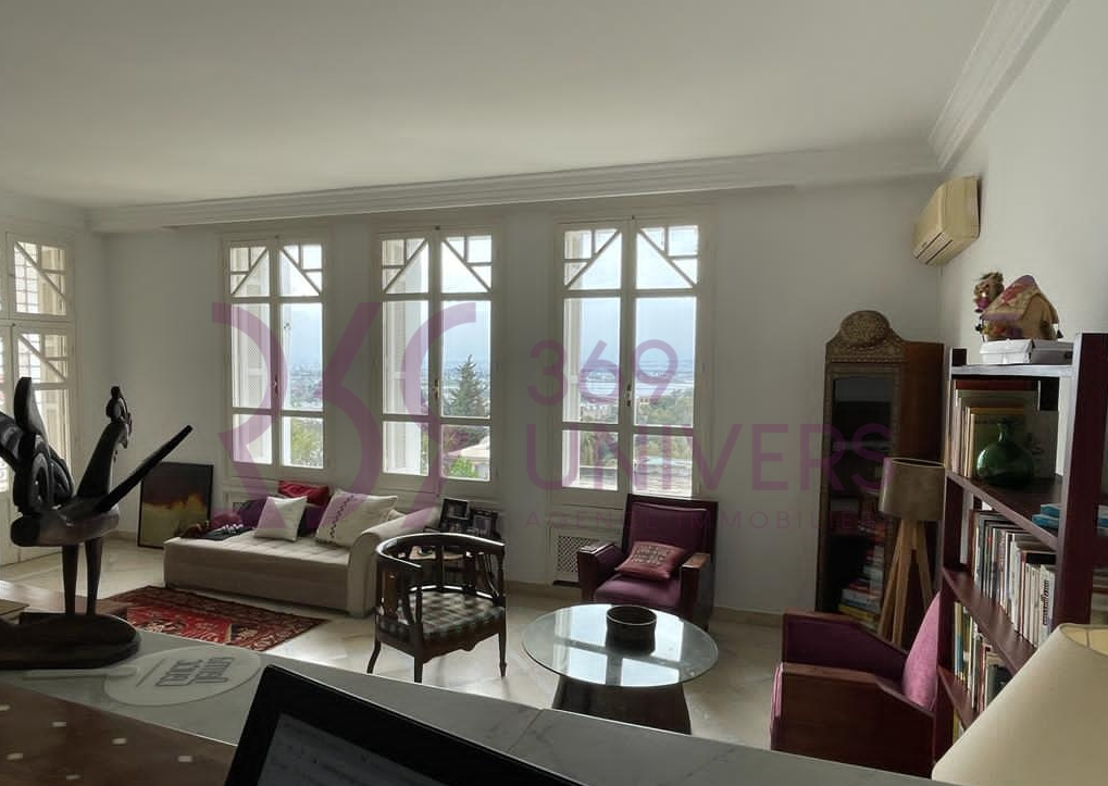 Villa s4 avec jardin a gammarth ref rh022