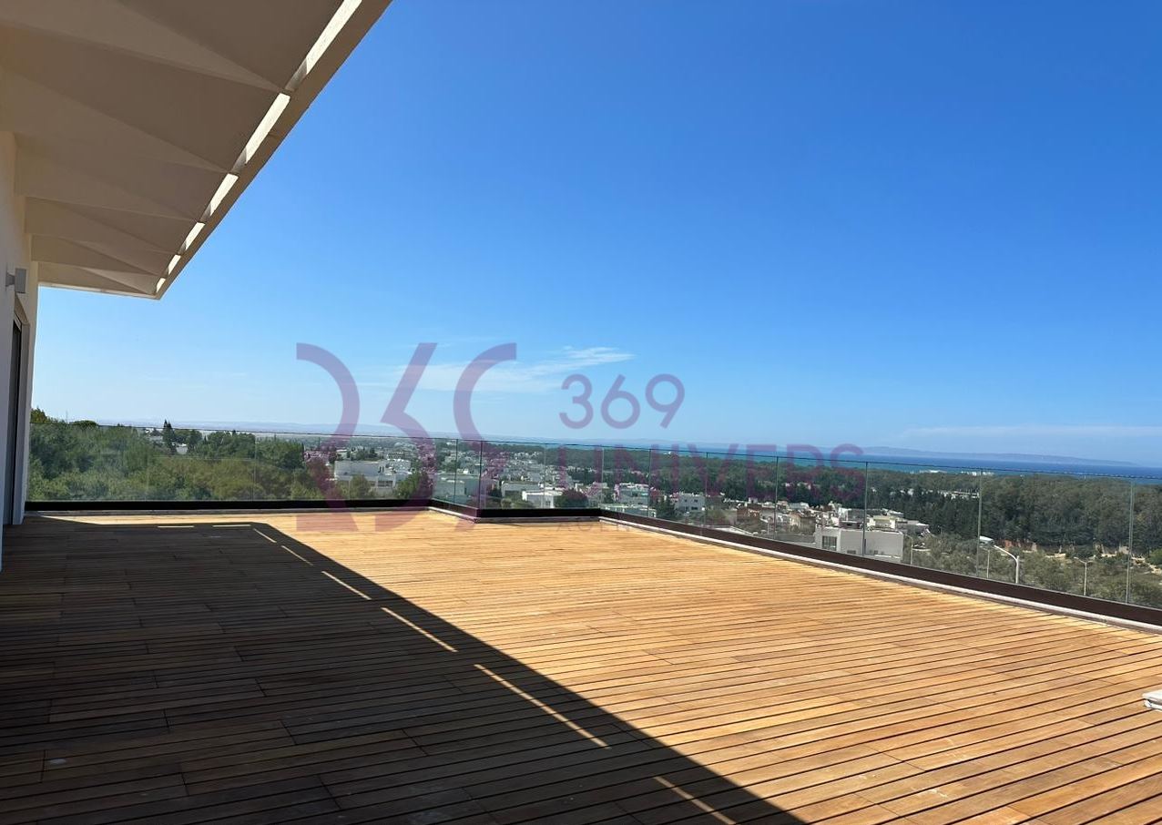 Penthouse avec vue sur mer à gammarth ref ra038
