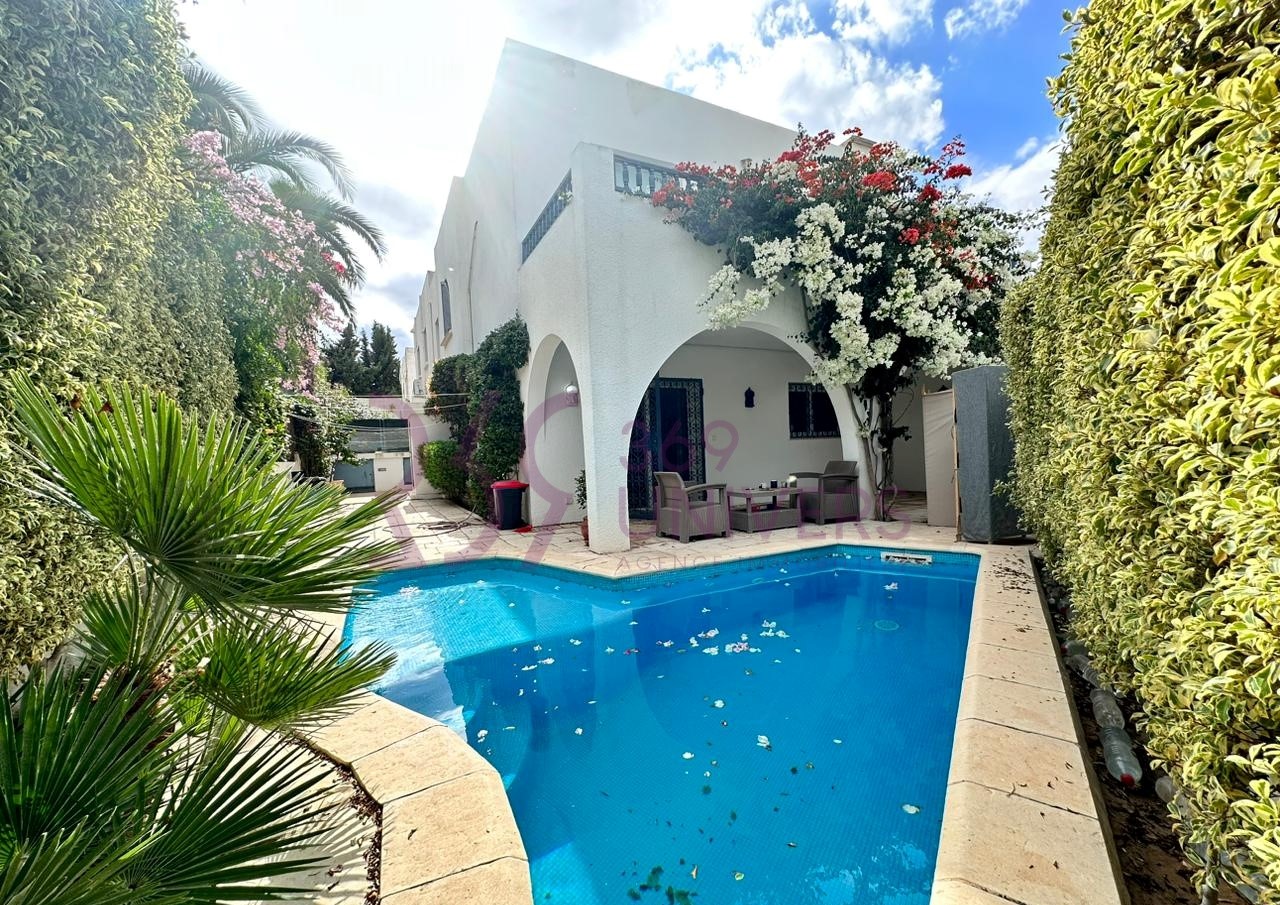 Duplex avec vue sur mer à gammarth ref rd024