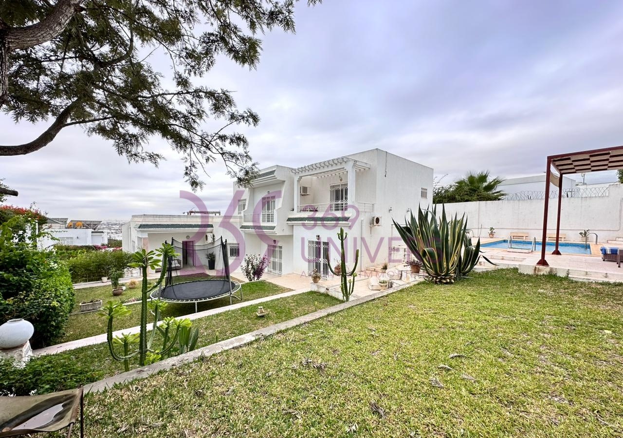 Villa avec vue dégagée à gammarth ref rh066