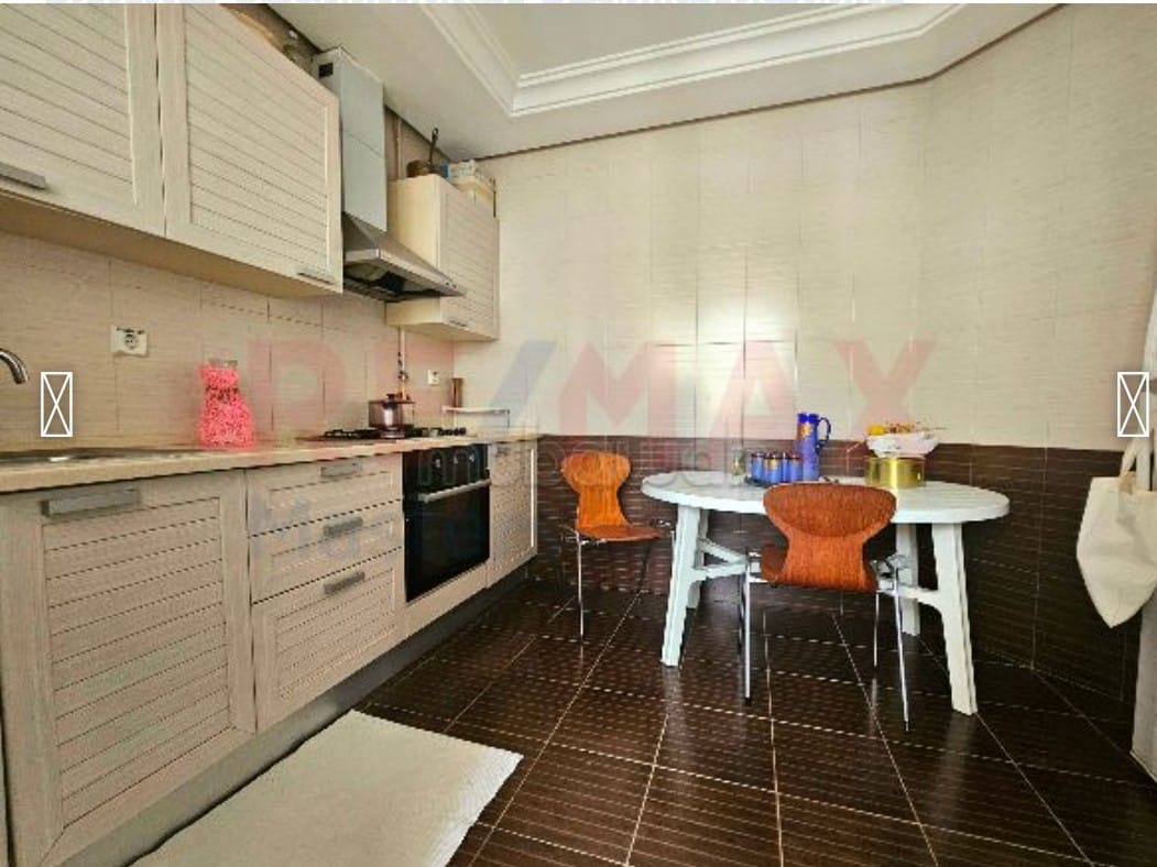 Appartement luxueusement meublé