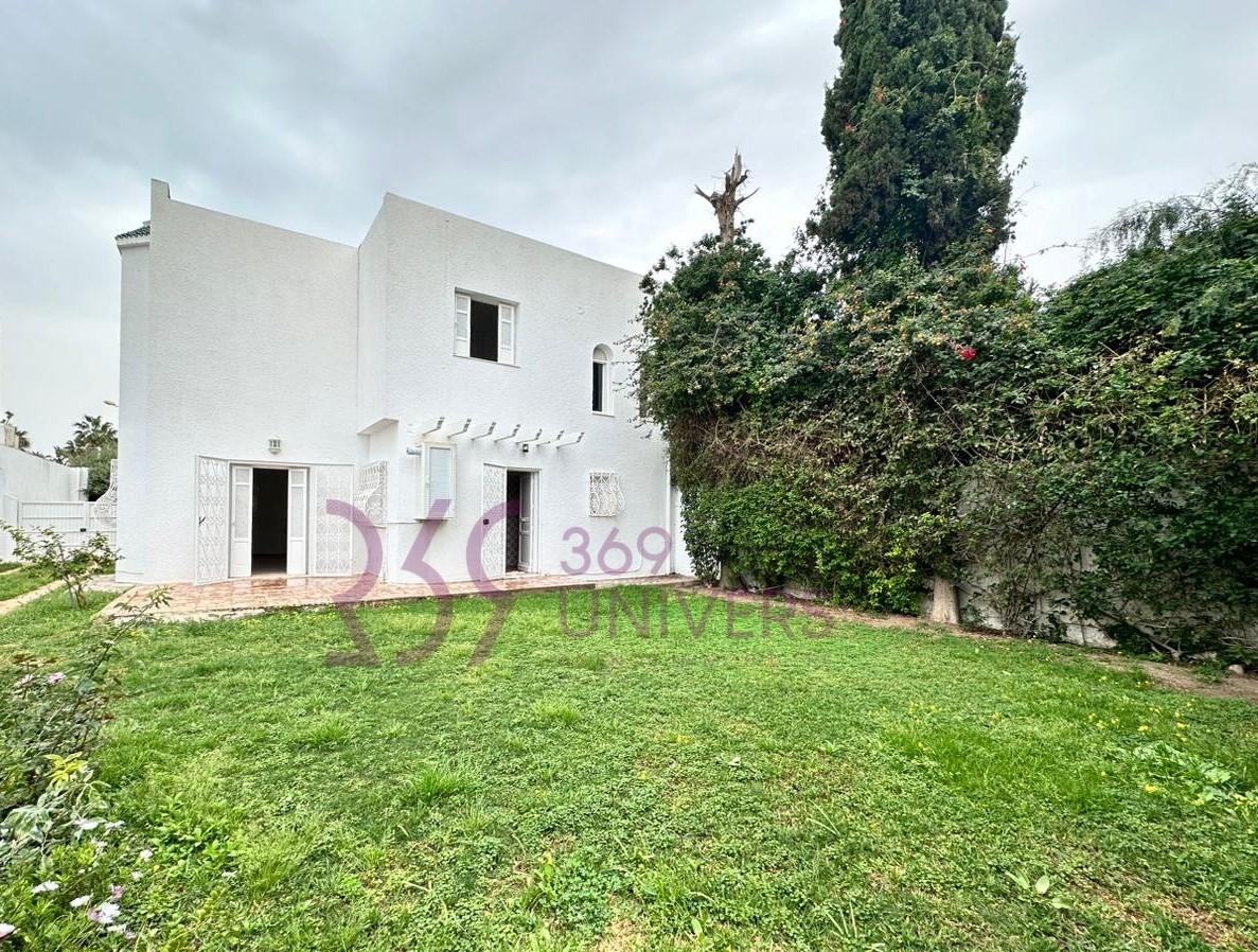Duplex avec jardin à la marsa ref rd039