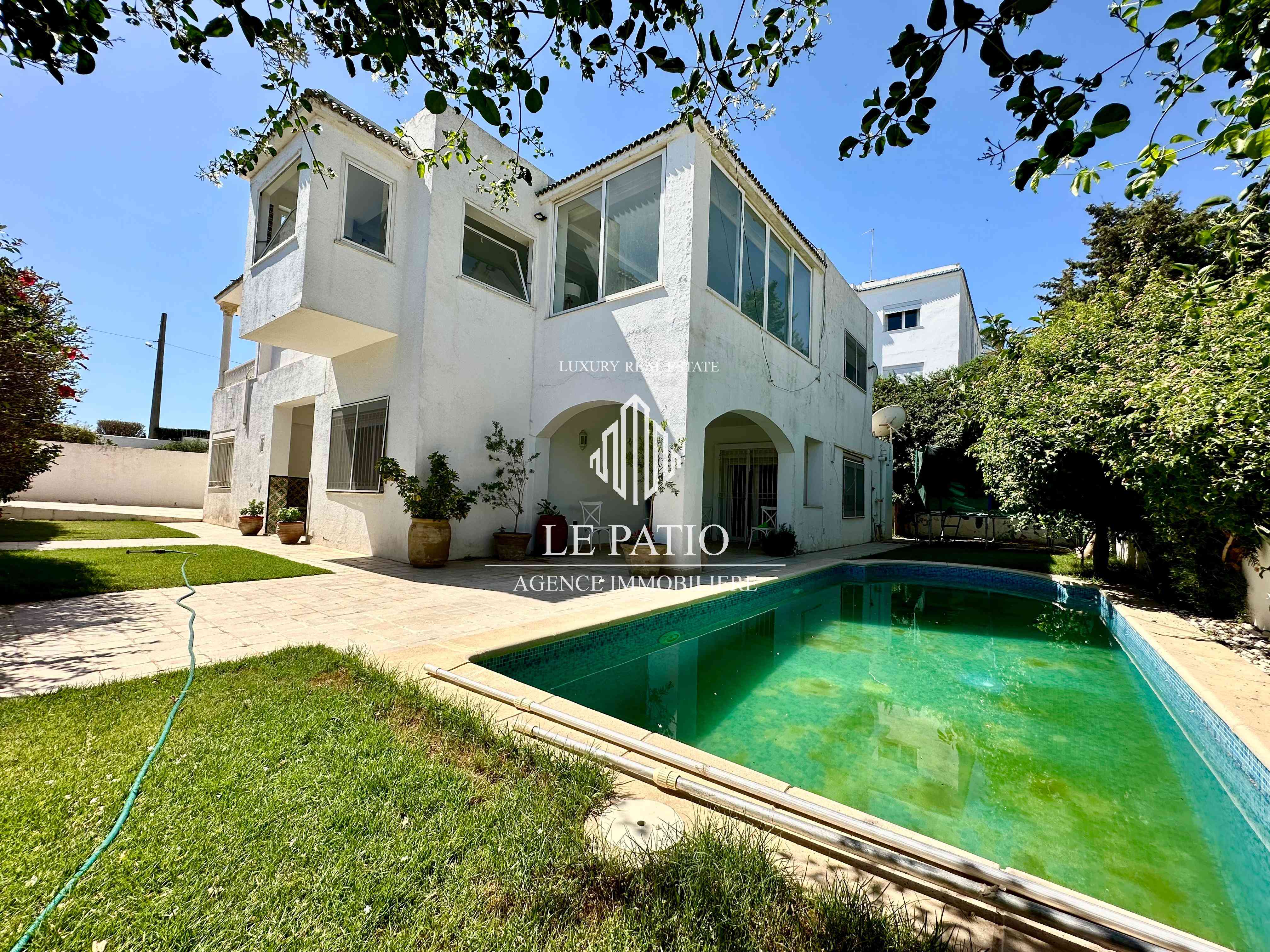 Villa avec vue sur mer a la marsa