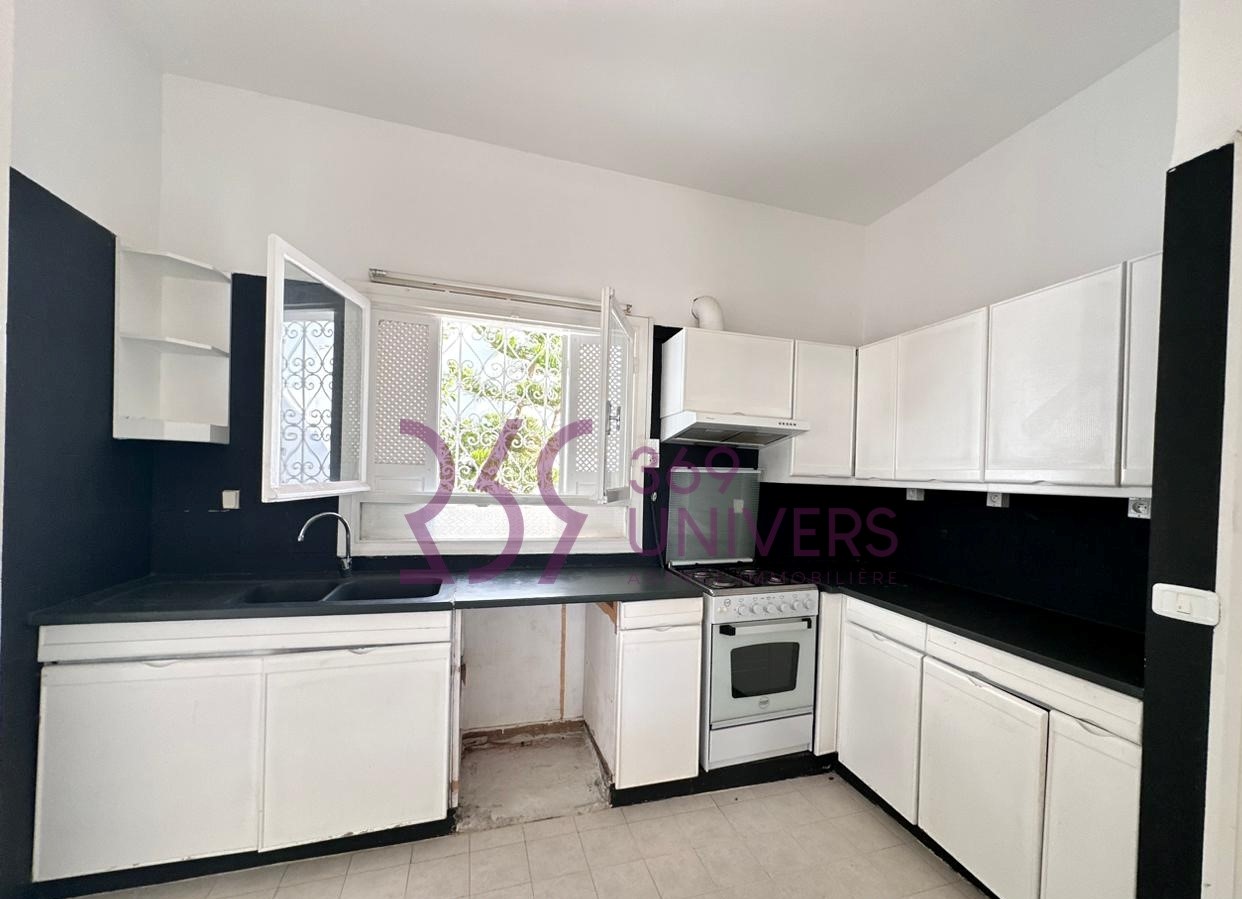 Duplex avec jardin à la marsa ref rd041