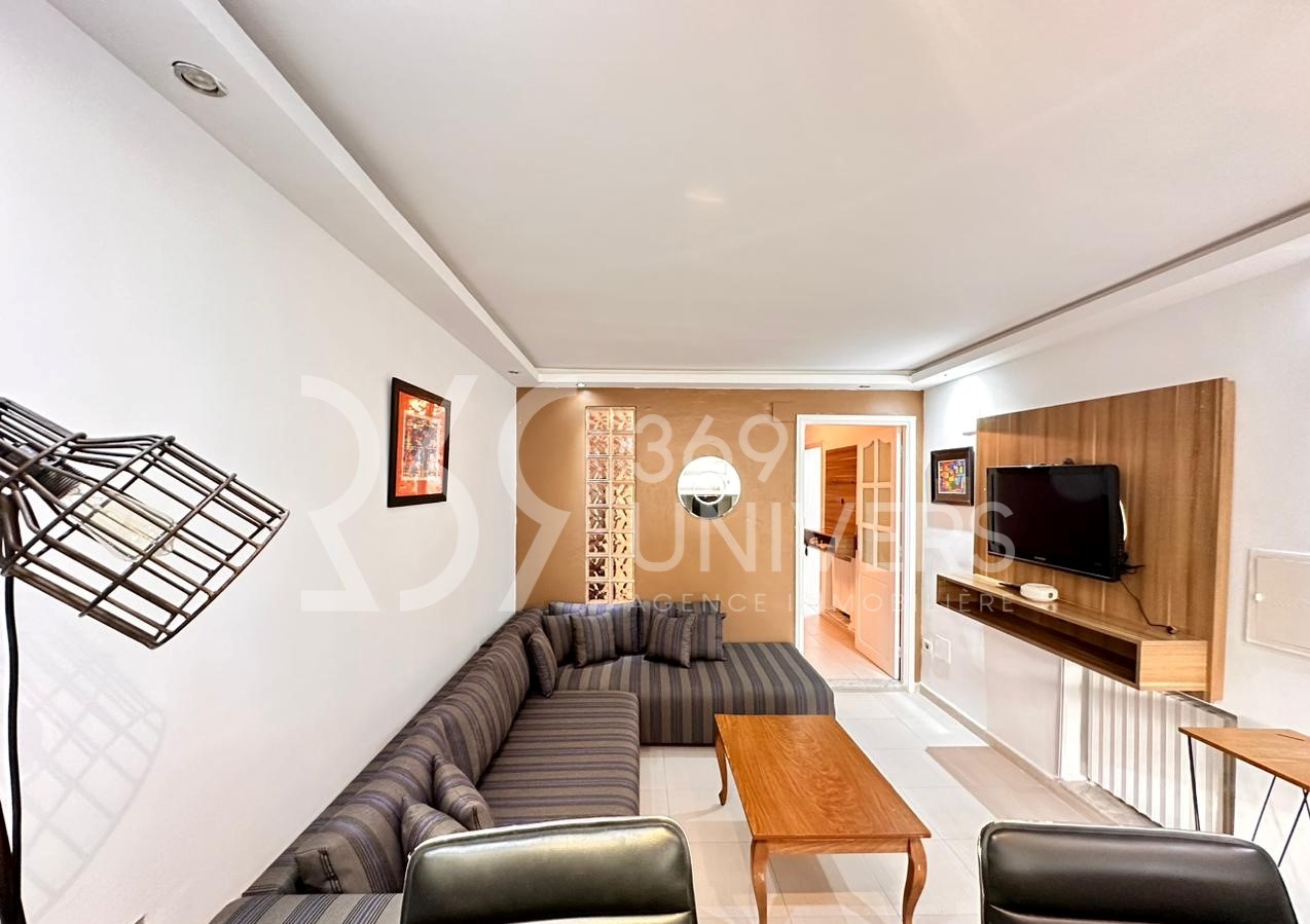 Studio meublé avec terrasse à la marsa ref ra095