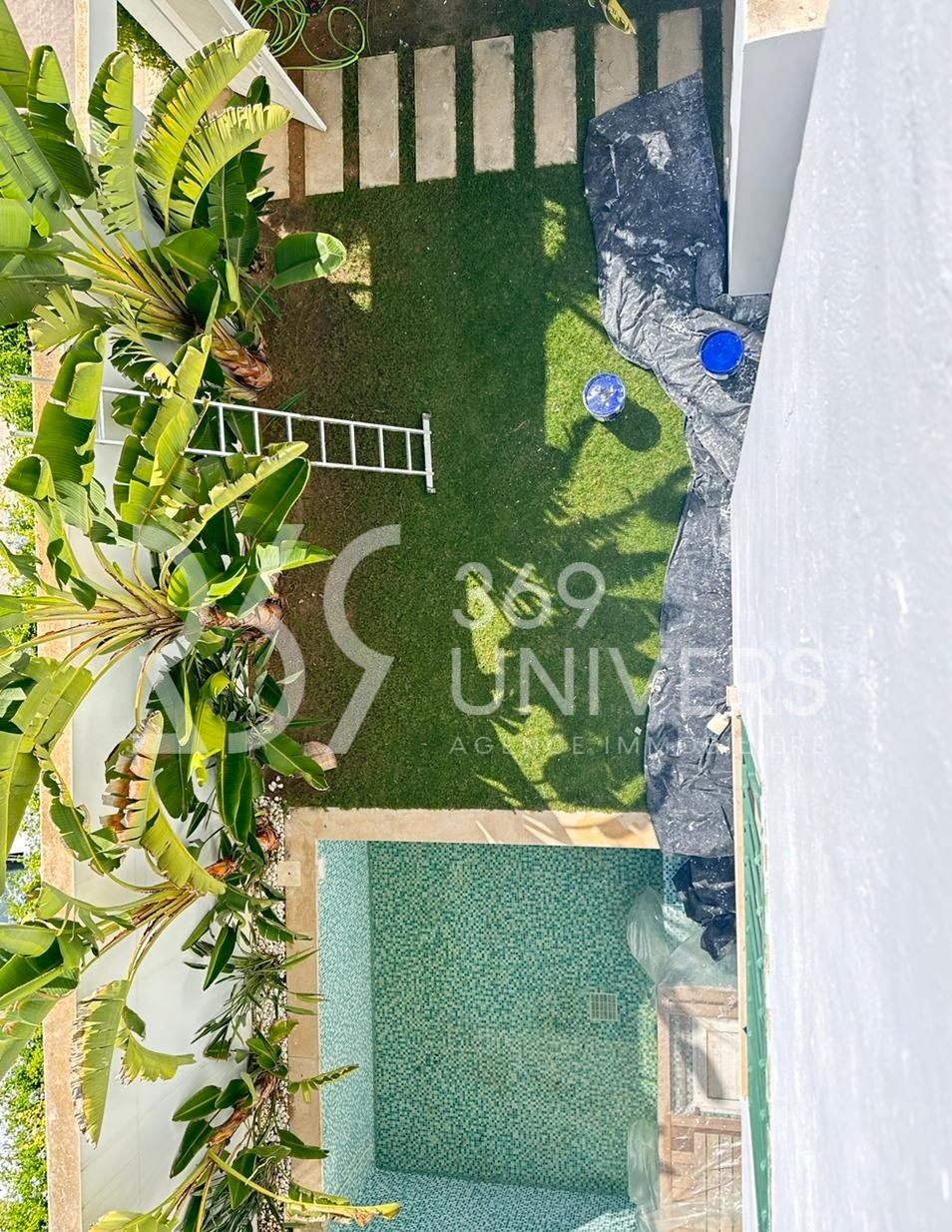 Villa avec piscine à gammarth ref rh128