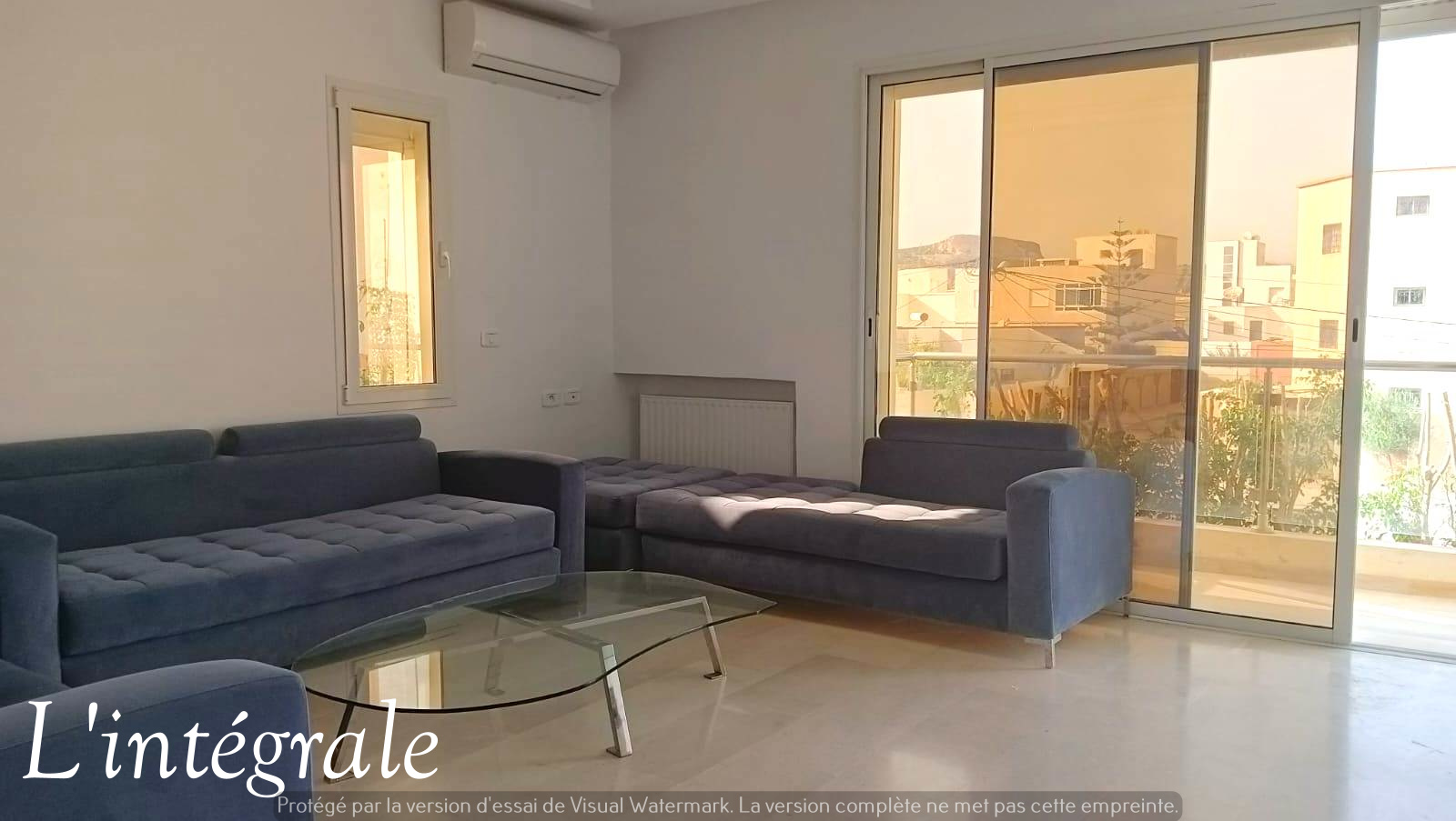 Belle villa avec deux niveaux indépendants