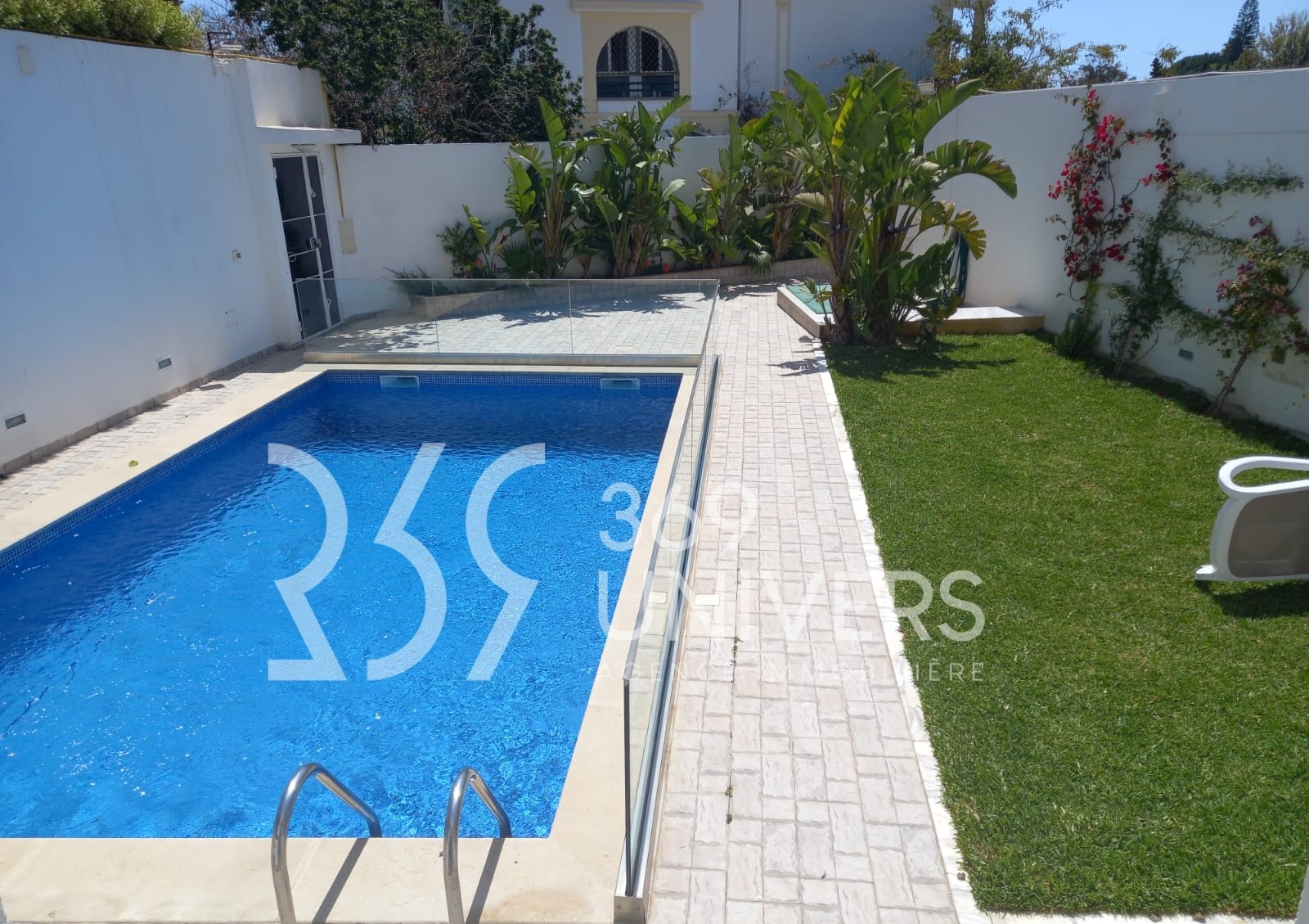 Villa avec piscine à carthage ref rh125