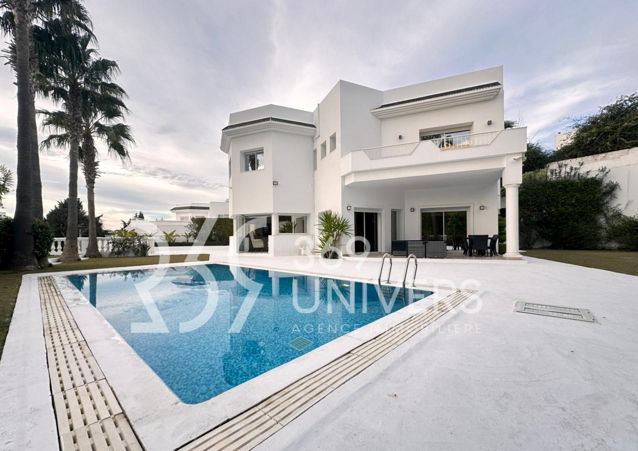 Villa avec vue dégagée à gammarth ref rh142