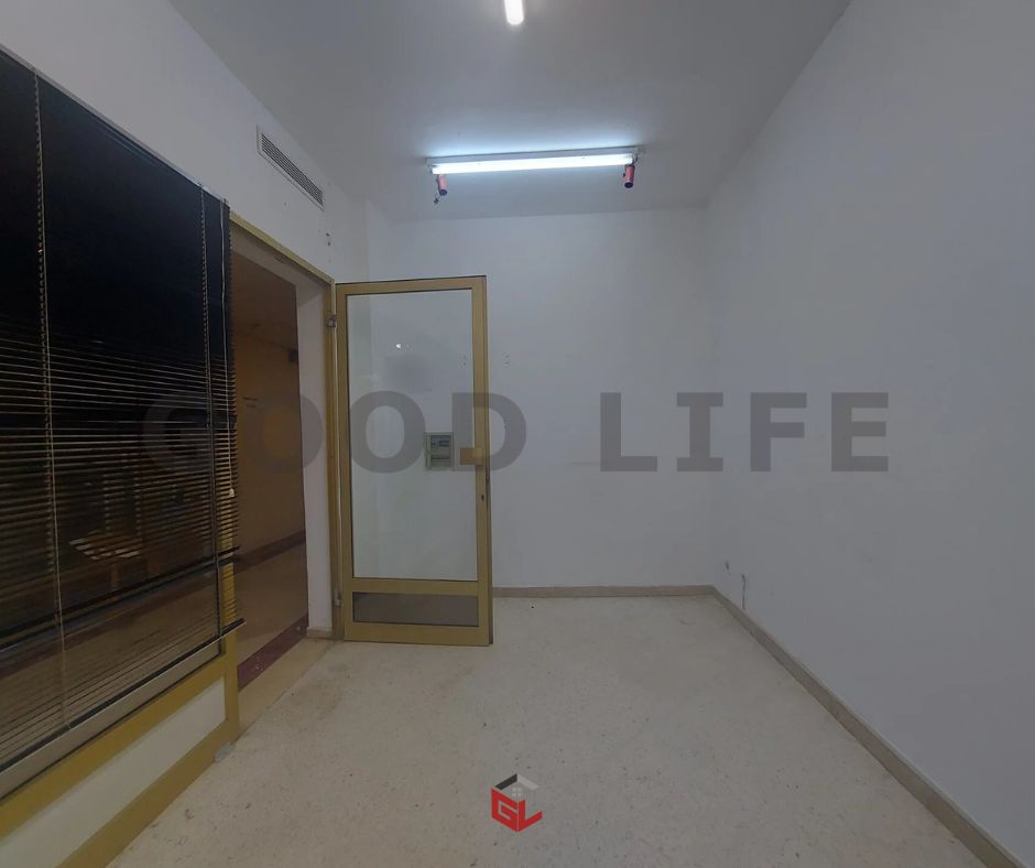Local commercial au manar 1