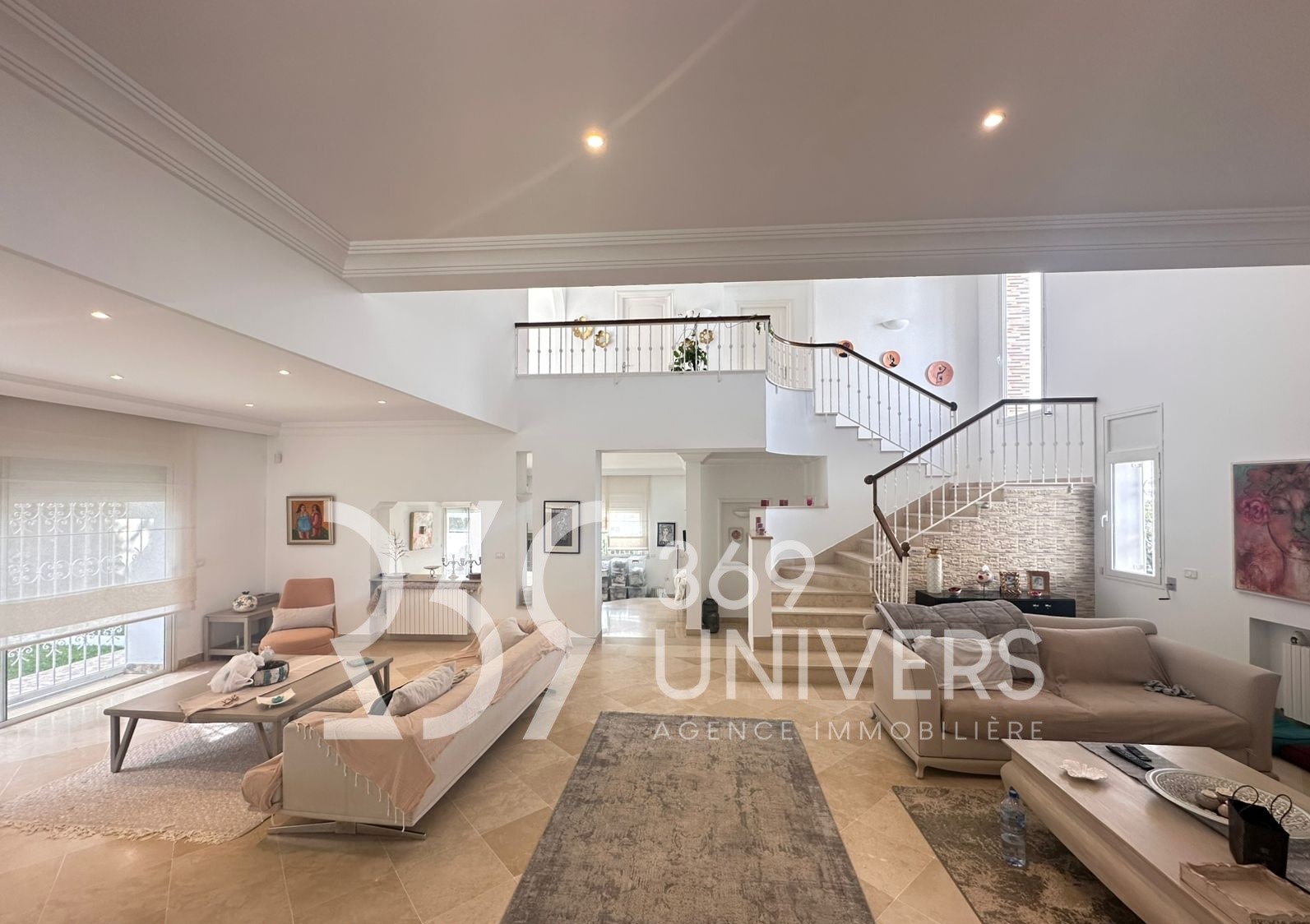Villa avec vue dégagée à gammarth ref rh145