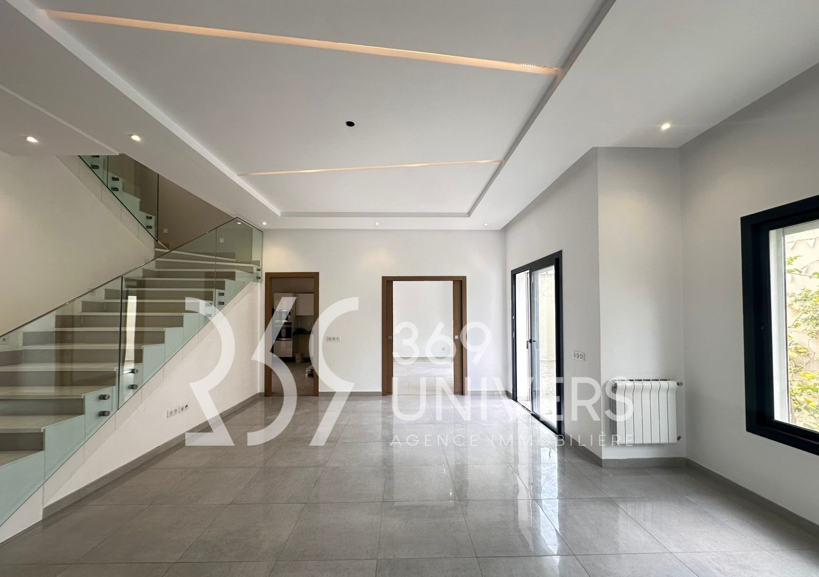 Duplex avec jardin à la marsa ref rd060