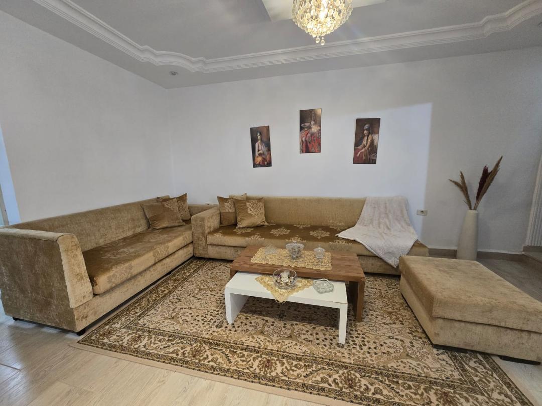 Villa au mourouj trois
