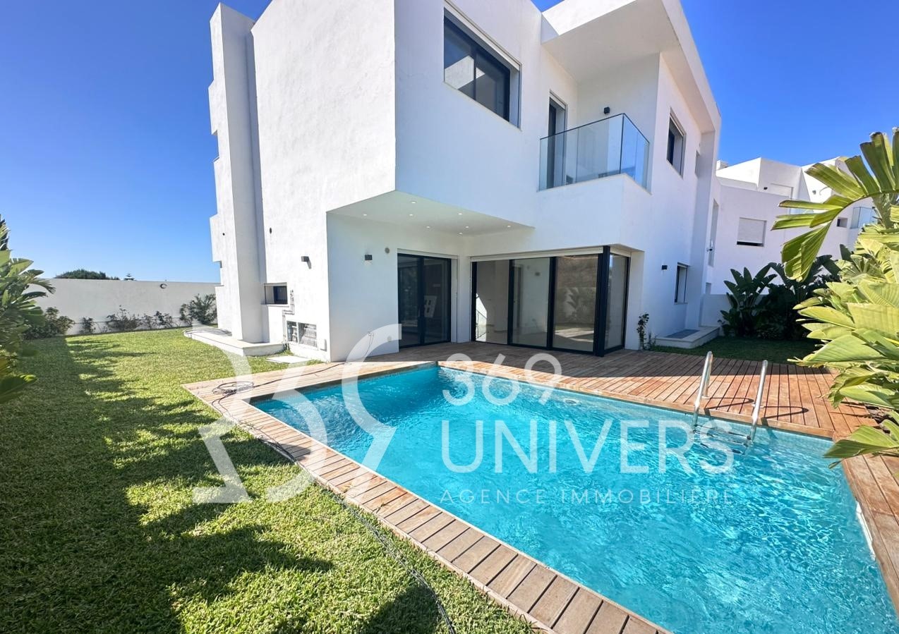 Triplex avec piscine à gammarth ref sh025