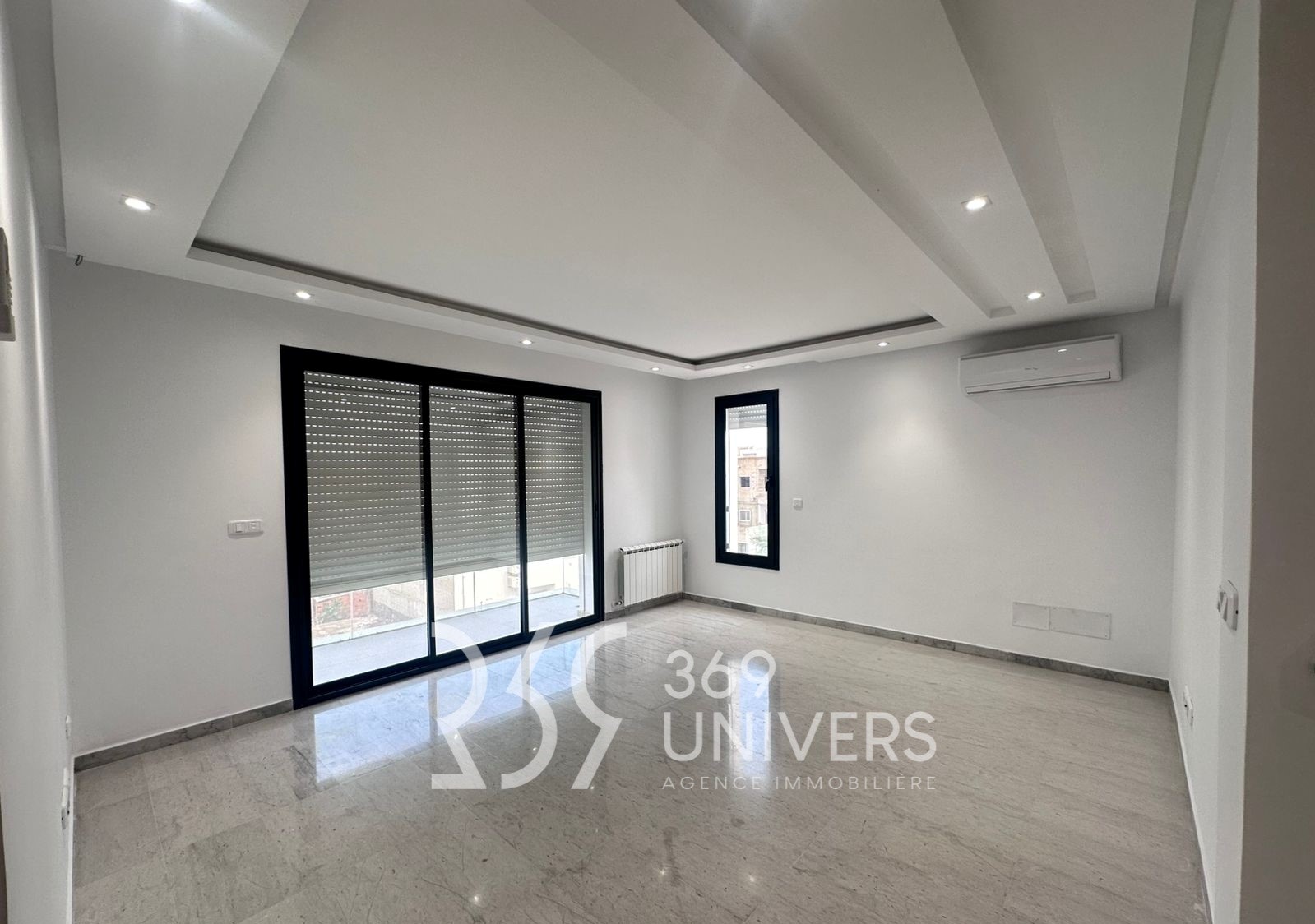 Appartement avec balcon aux jdc ref ra151
