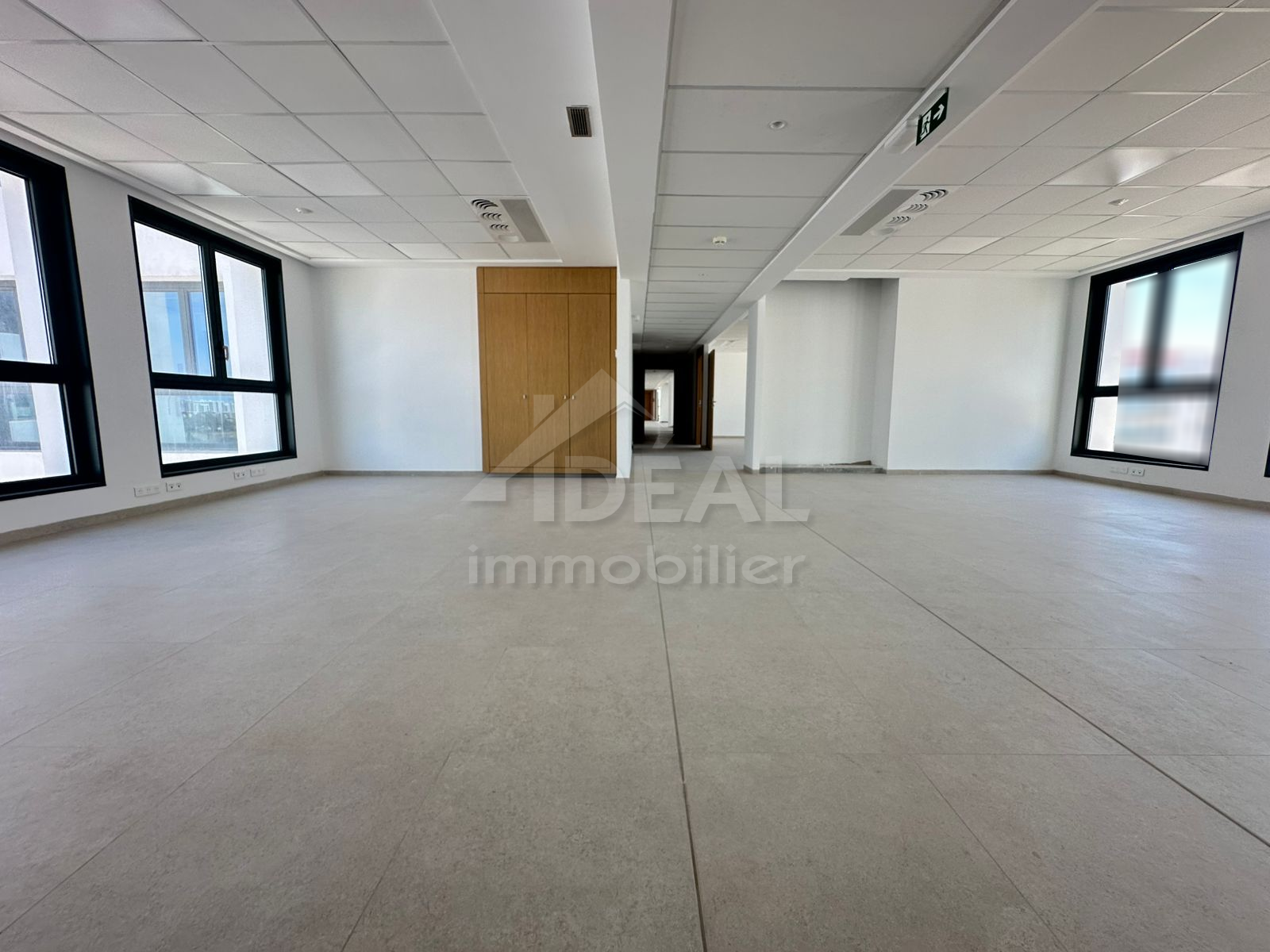 Al open space 437m2 au lac2