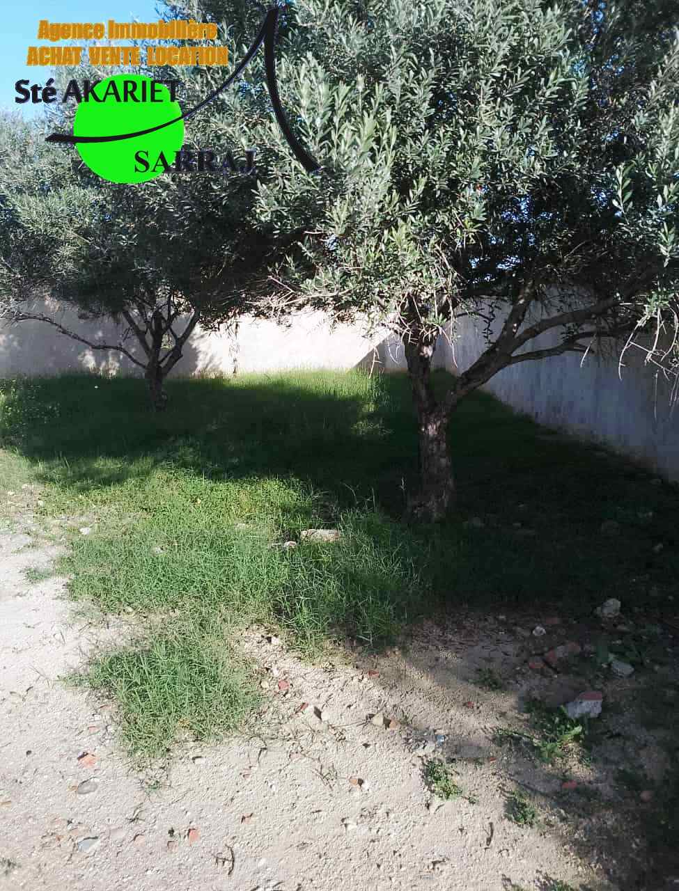 Terrain clôturé titré 300m à hamada hammam sousse