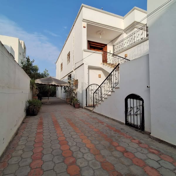 Opportunité rare aux jardins de carthage