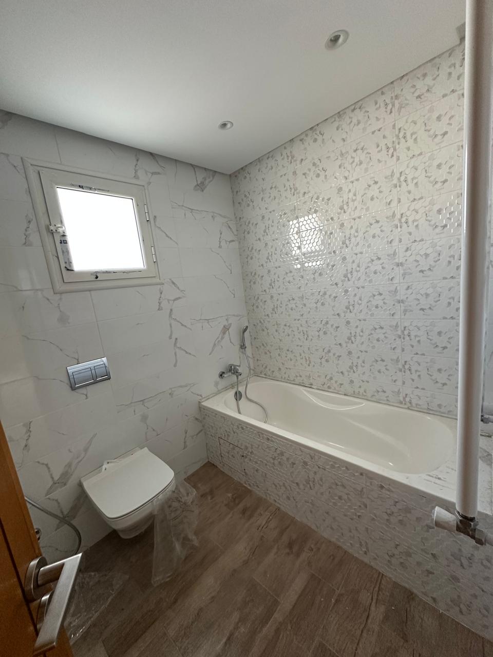 Spacieux s2 sans meubles sahloul 4
