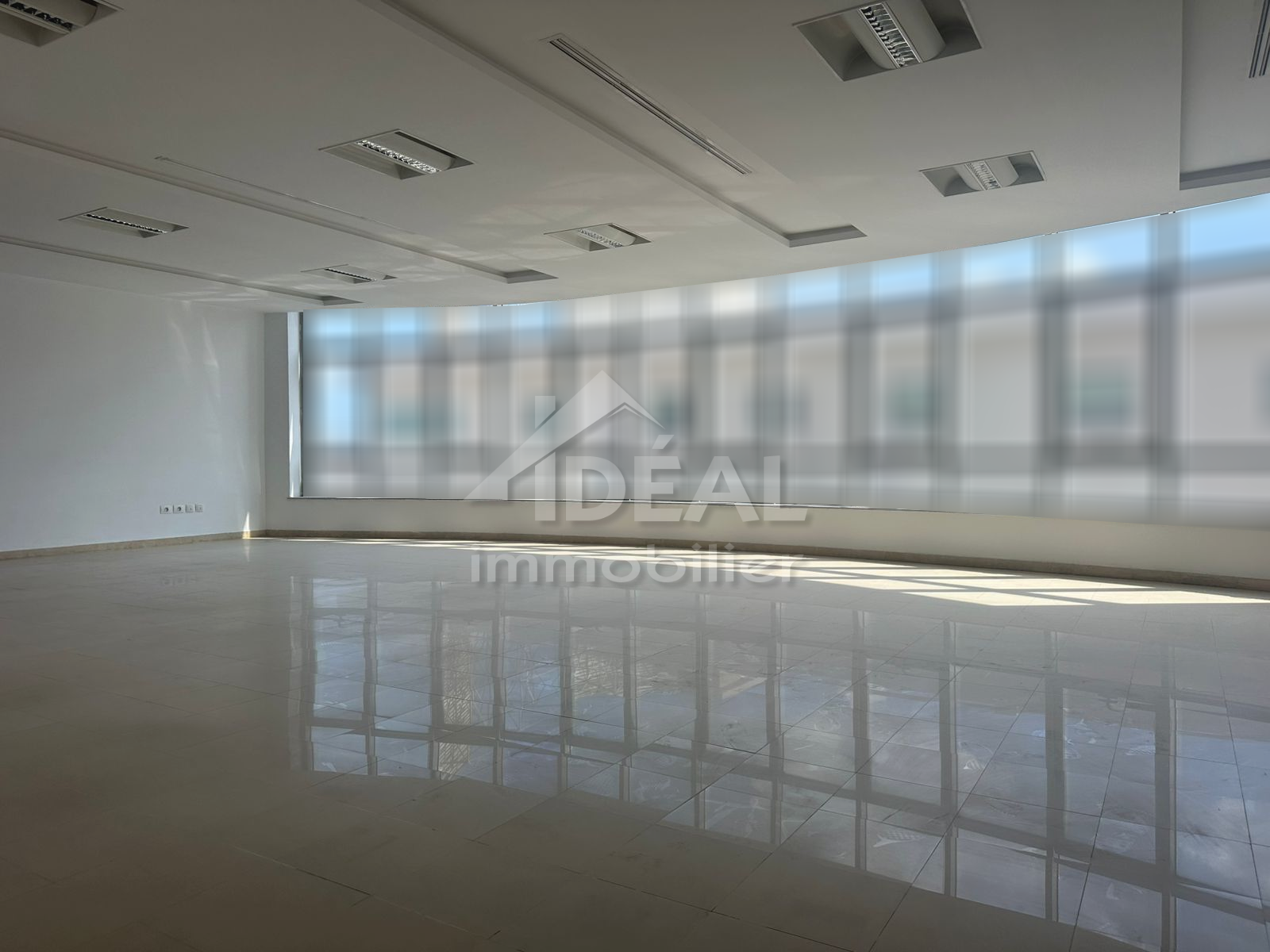 Al immeuble r3 avec mezzanine lac 2