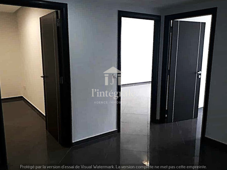 Bureau haut standing de 4 pièces