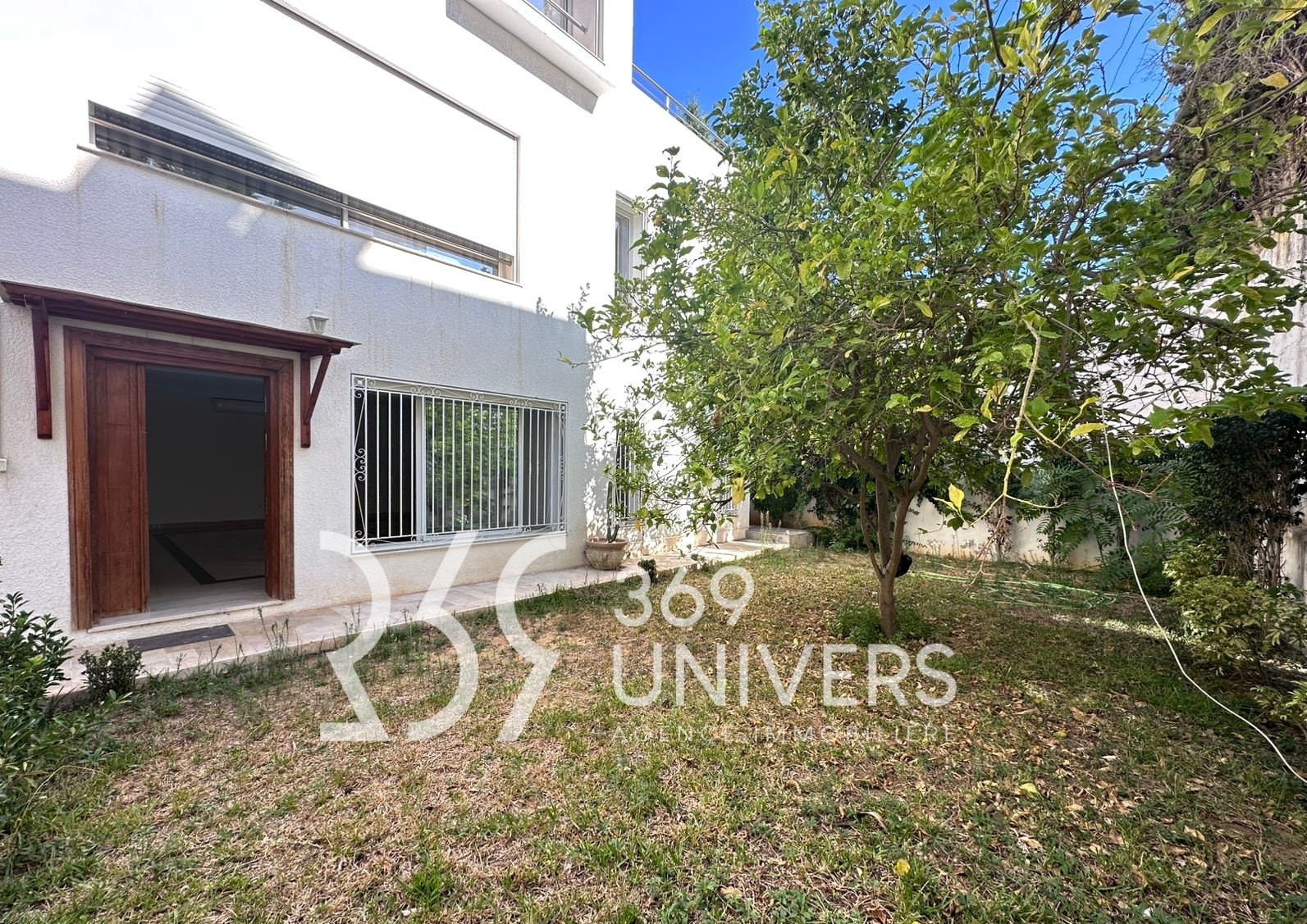 Appartement avec jardin à sidi bousaid ra156