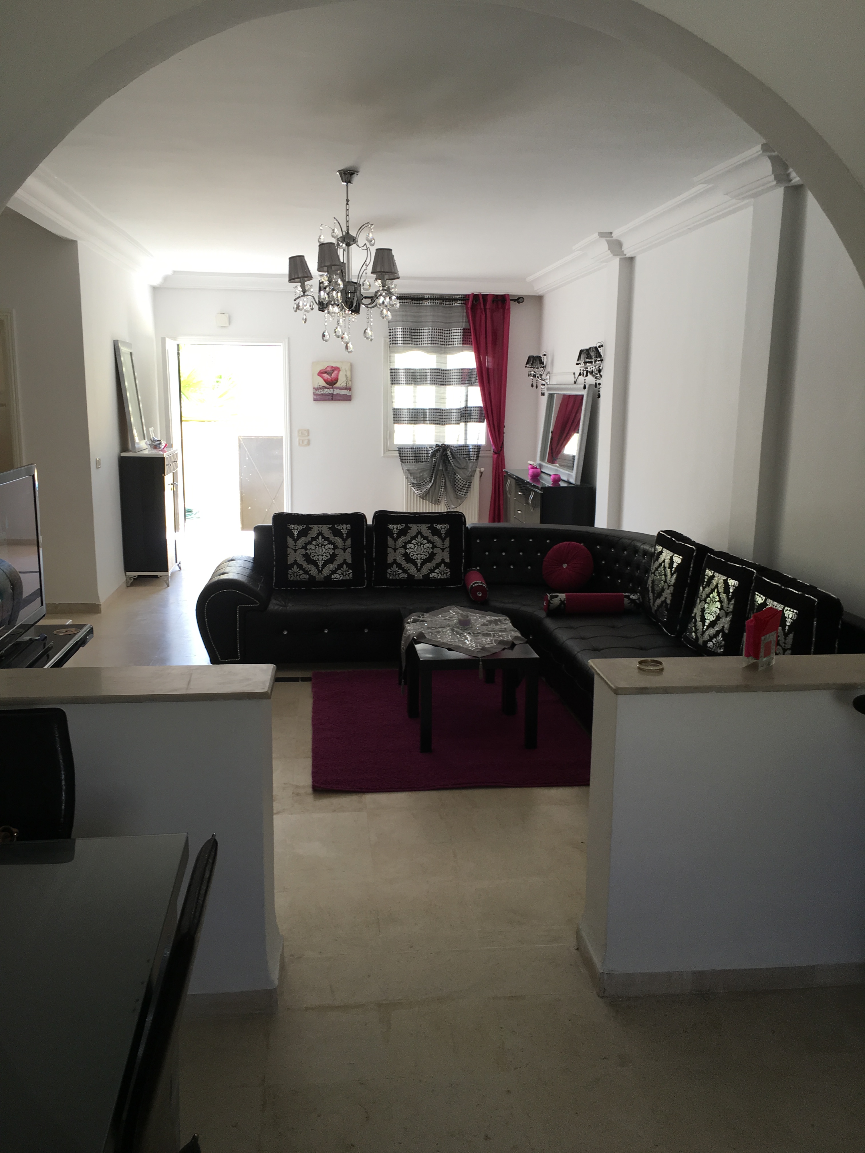 Maison individuelle en duplex à gammarth harrouch