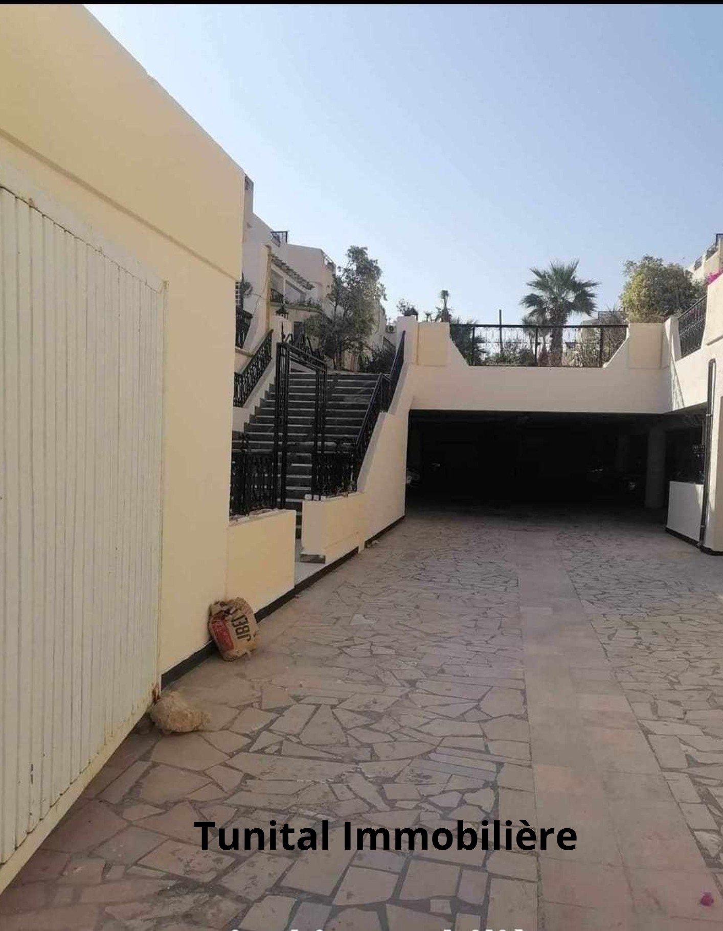 Duplex indépendant à gammarth harrouch