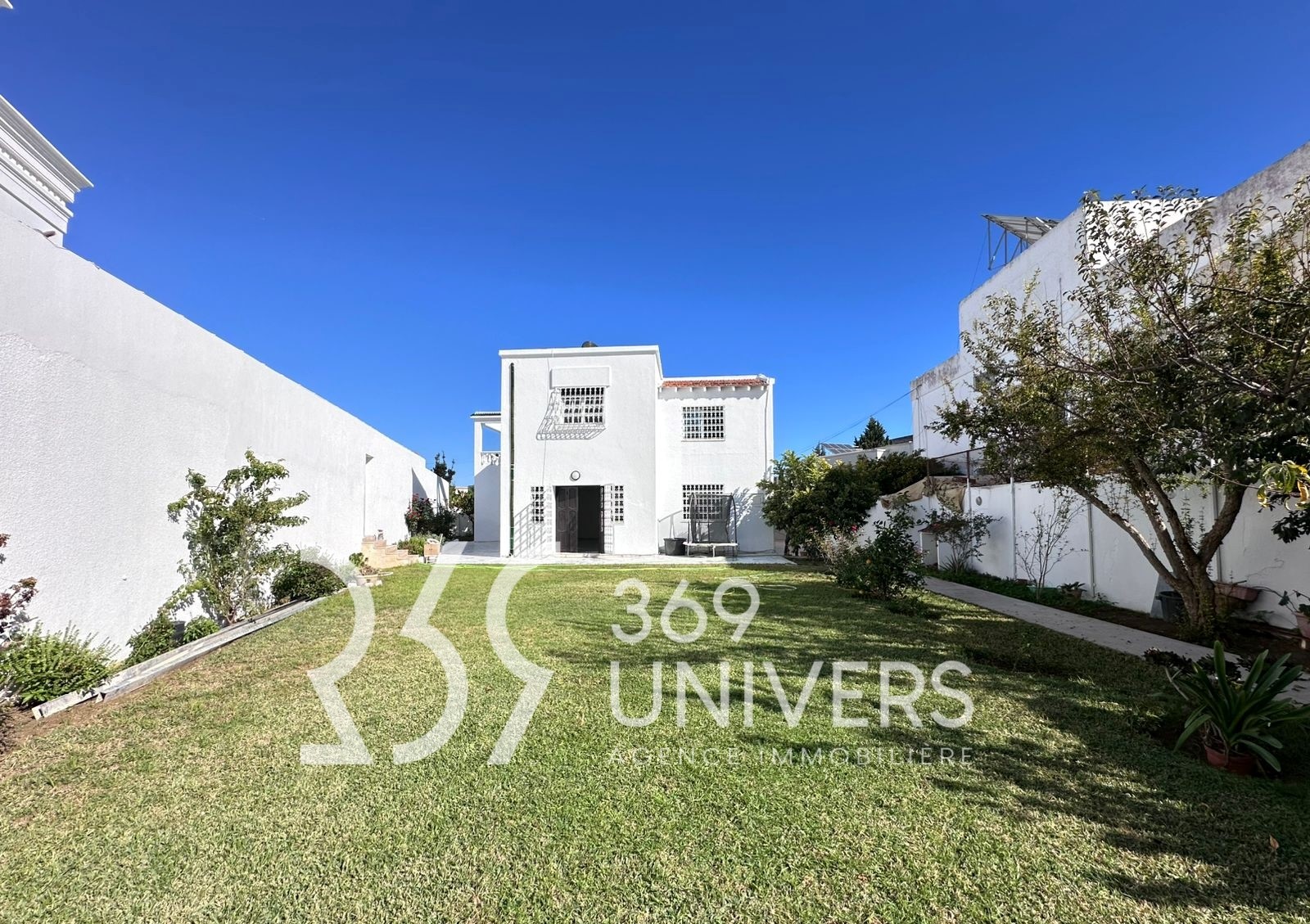 Villa avec jardin à carthage ref rh174