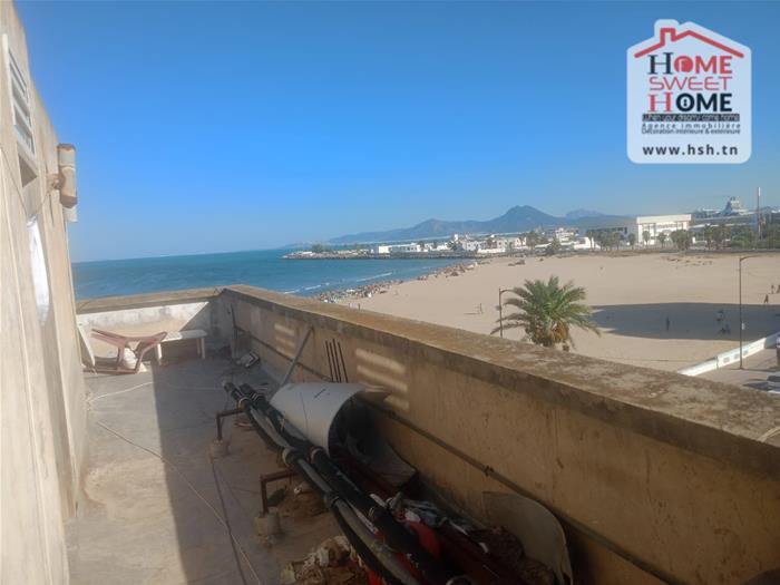Immeuble nejma à la goulette