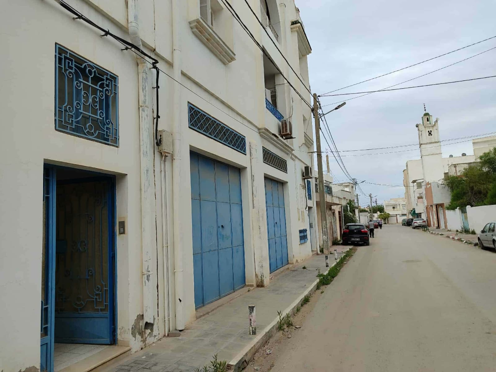 Local commercial de 600metre à la goulette casino