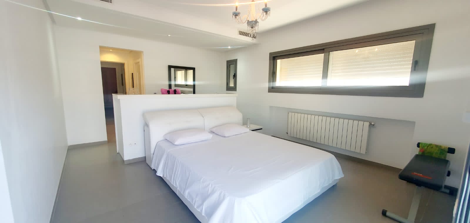 Penthouse s3 meublé à gammarth