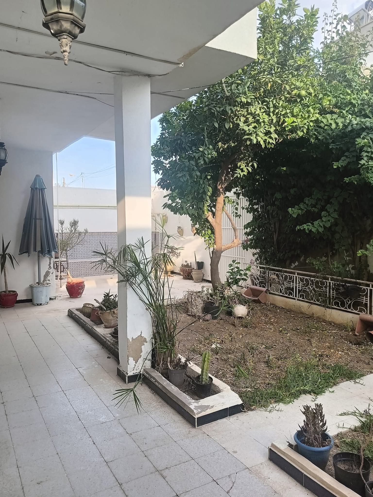 Villa sur deux niveaux