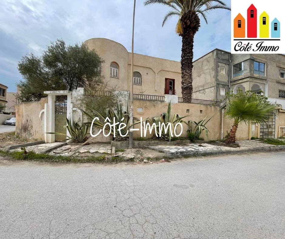 Villa à hammam echatt cote montagne