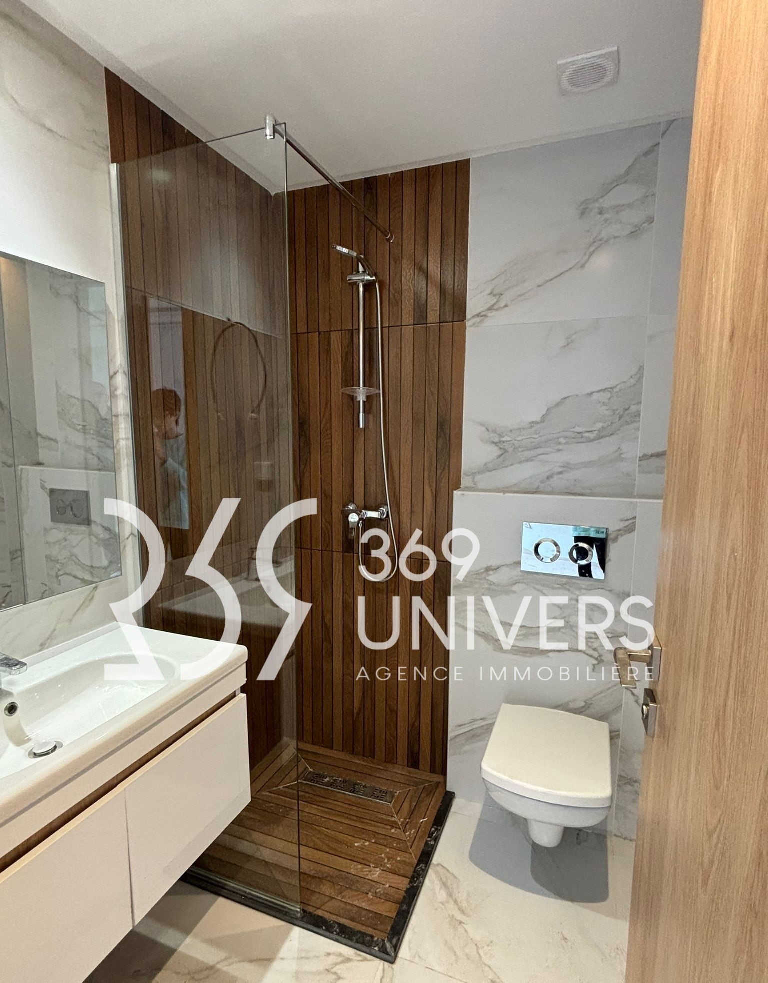 Appartement avec balcon à sidi daoued ref ra166