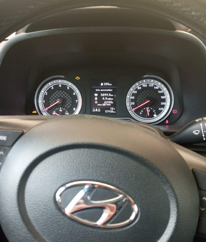 Hyundai i20 5cv essence