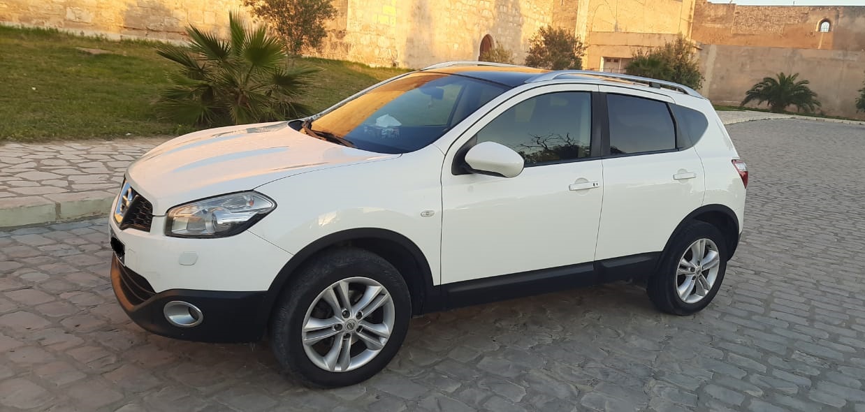 Nissan qashqai tekna j10