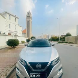 Qashqai essence boite auto importée de france