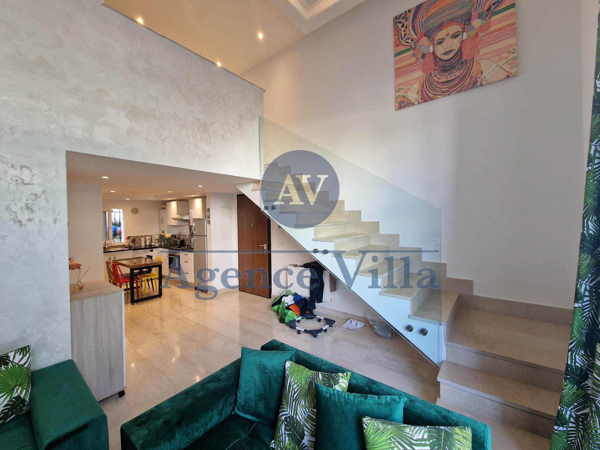 Duplex s3 meublé à la marsa