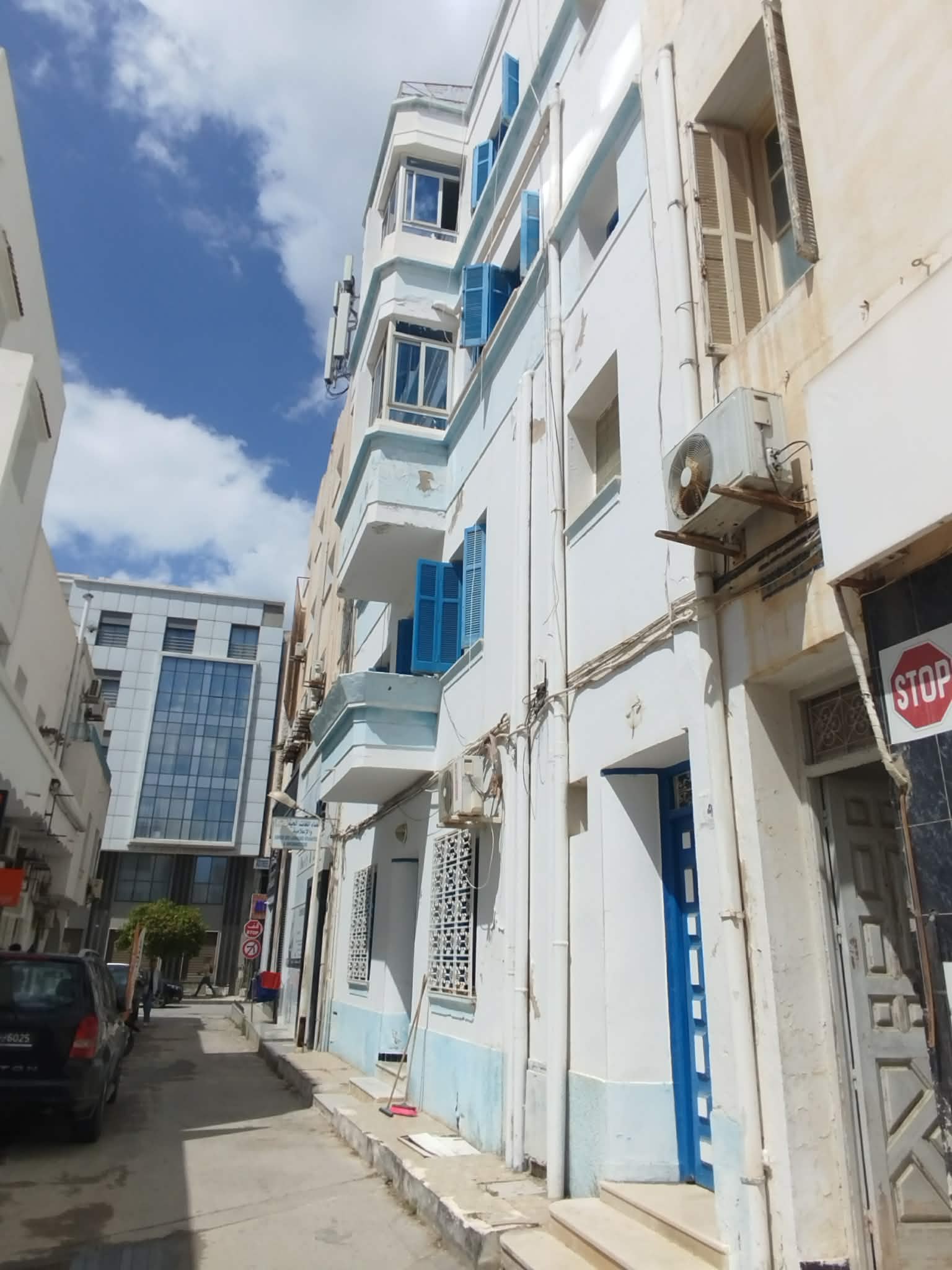 Immeuble quatre niveaux
