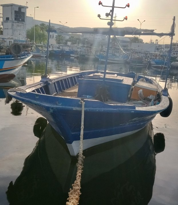Bateau avec permis de pêche