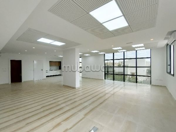 Open space 120m lac2