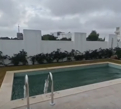 Duplex avec piscine de haut standing à kelibia