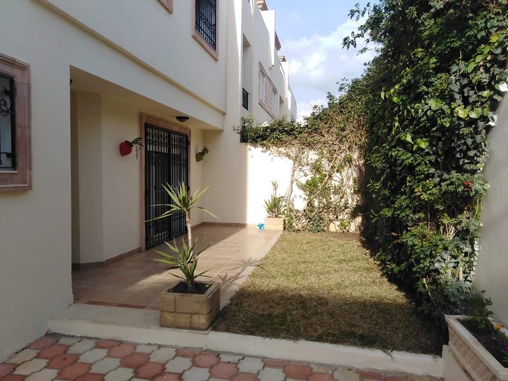 Duplex avec jardin aux jardin de carthage