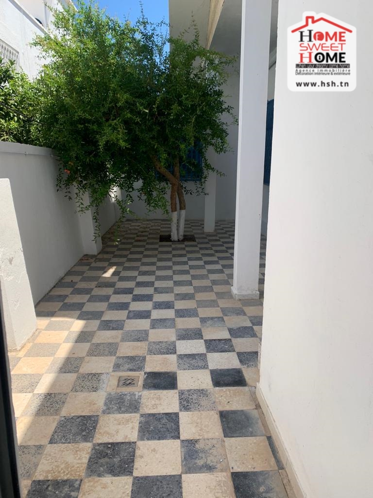 Studio naely à la marsa essaada