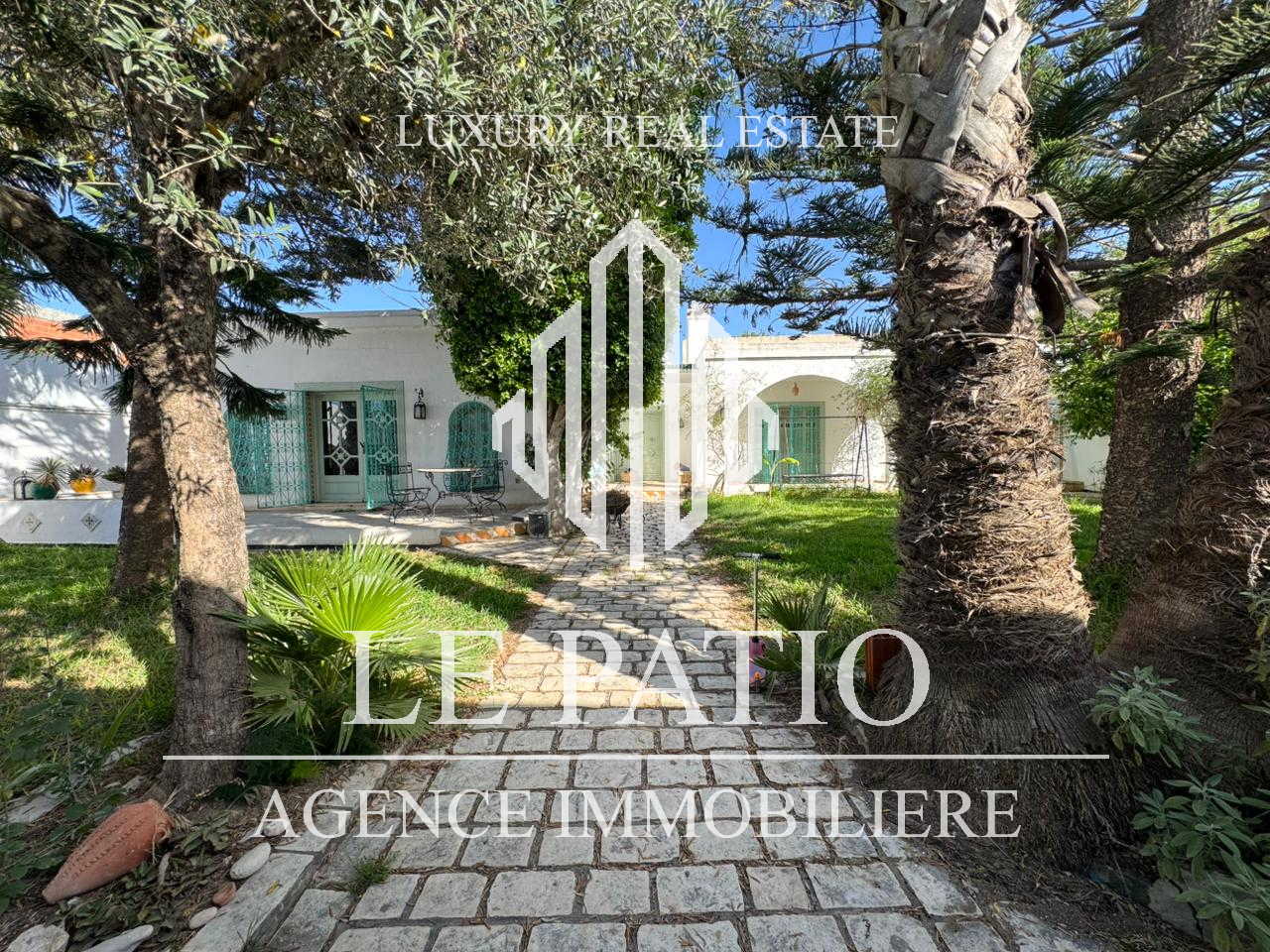 Villa s4 plein pied a gammarth village