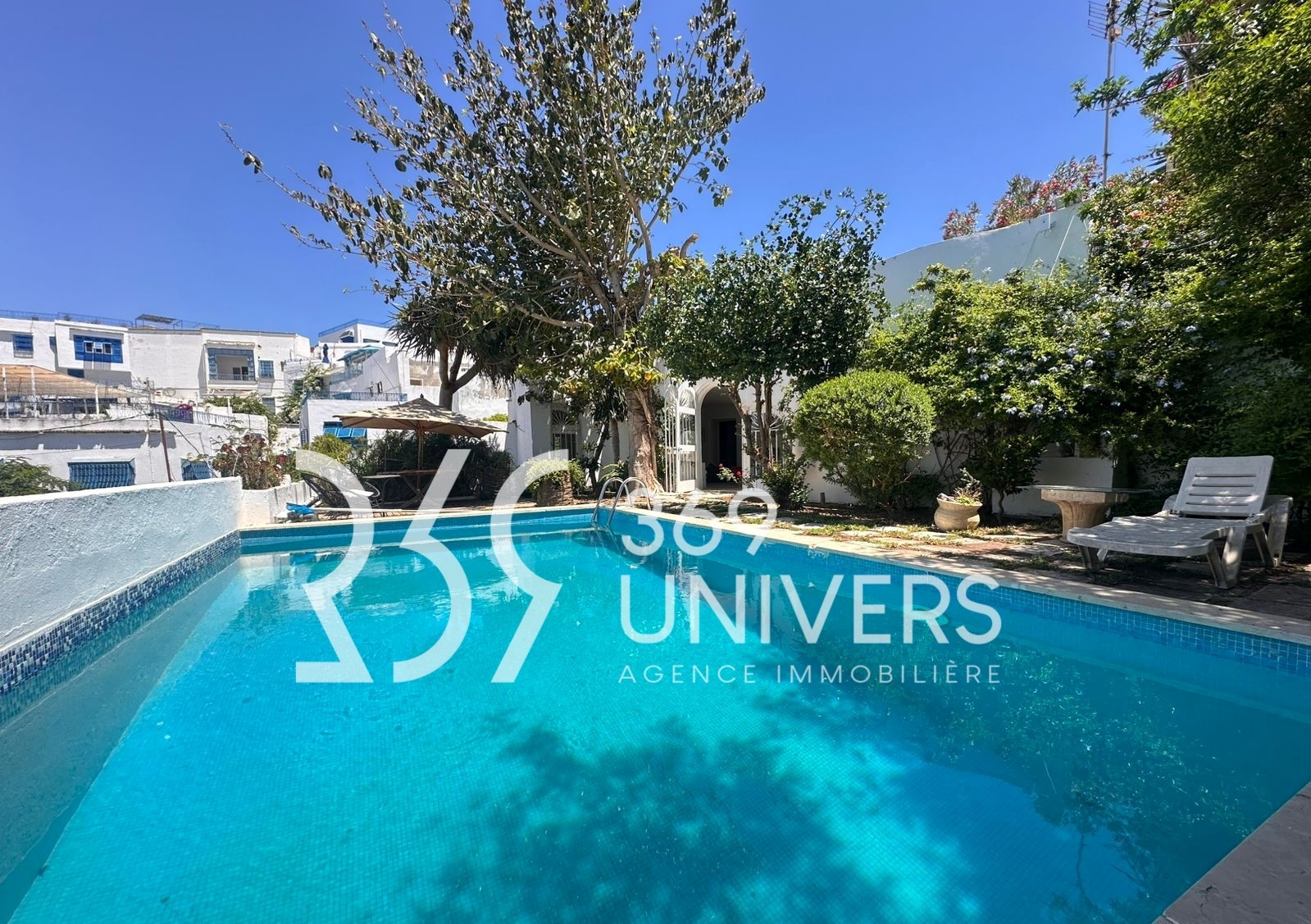 Villa avec piscine à sidi bousaid ref rh178