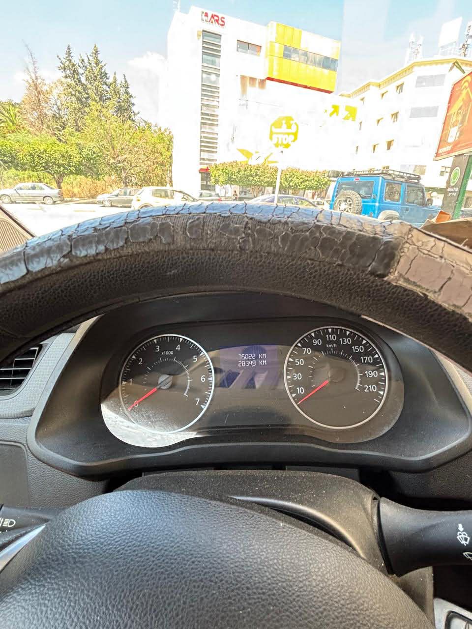 Voiture commerciale