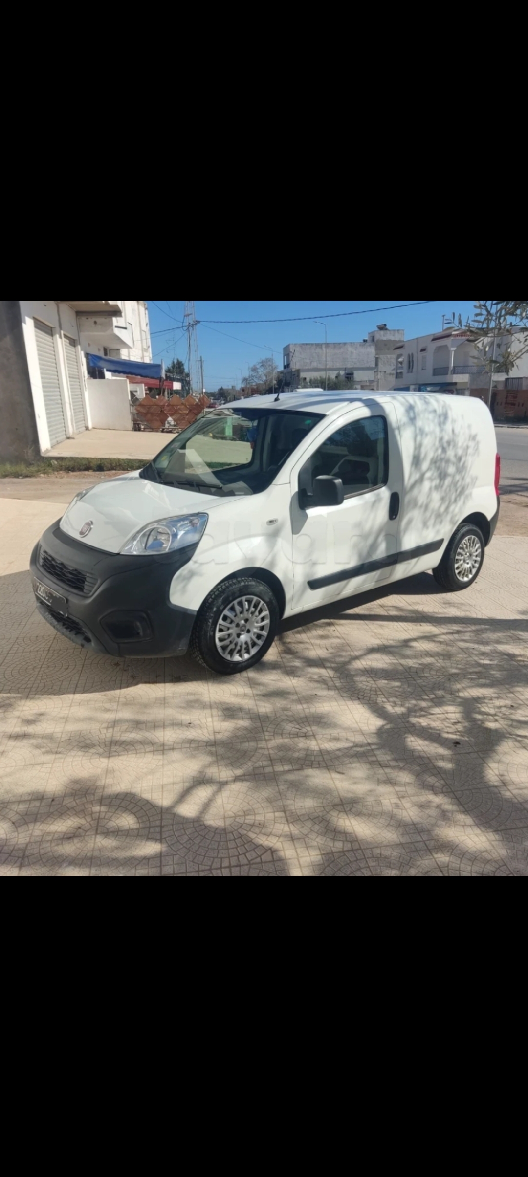 Av très belle fiat fiorino comme neuve